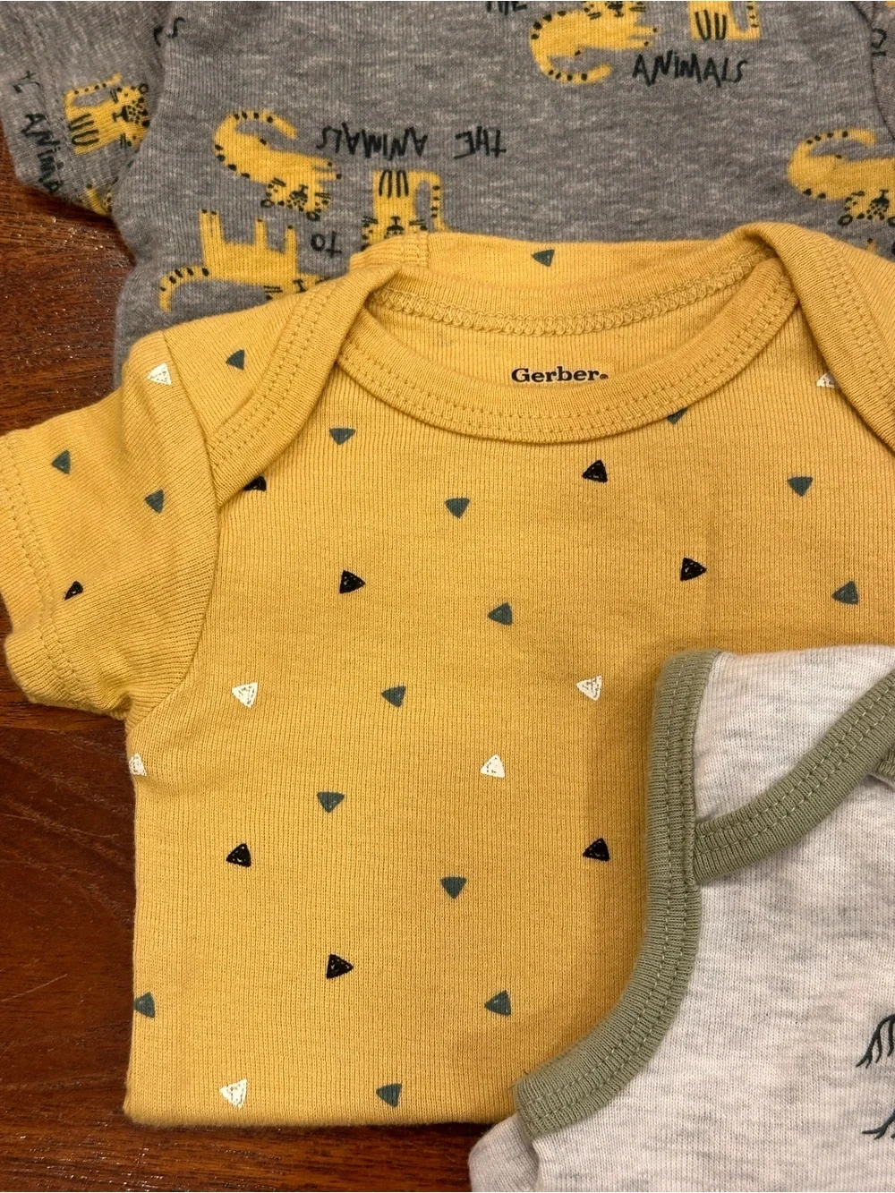 New/EUC Bundle of Baby Boys Onesies, 0-3 Months, Set of 7